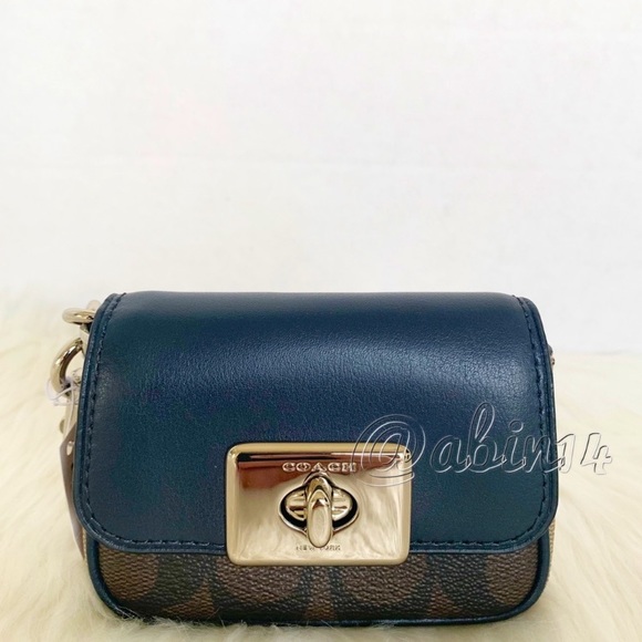 Coach Accessories Nwt Coach Signature Canvas Leather Turnlock Coin